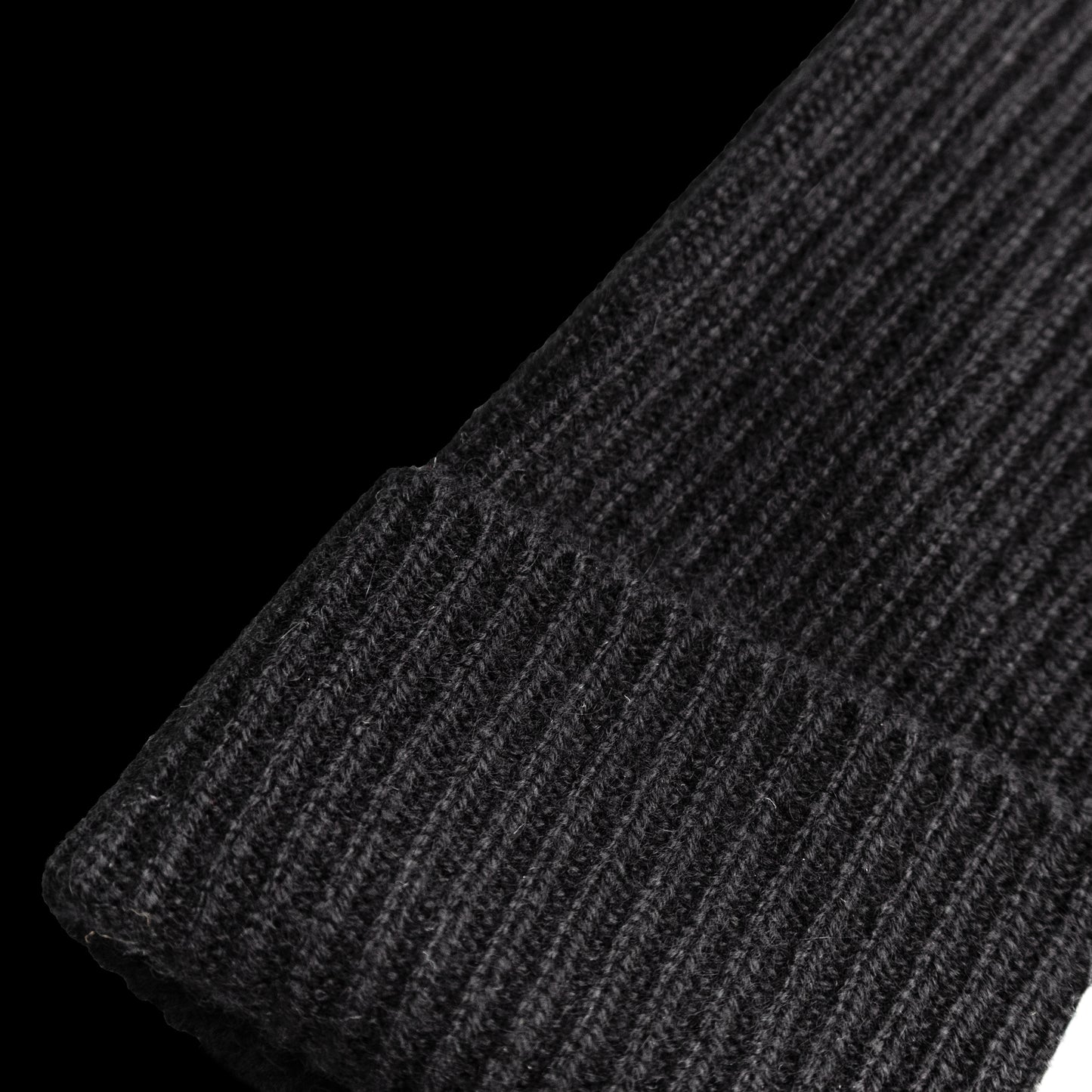 B.A.D Cashmere Hat w. Pom